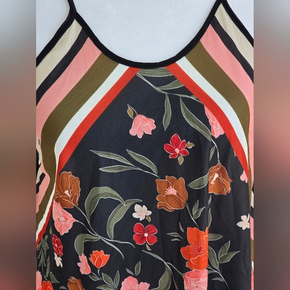 Zara Floral Handkerchief Hem Tank Top Zara Boho Floral Asymmetrical Hem Top - Picture 3 of 8